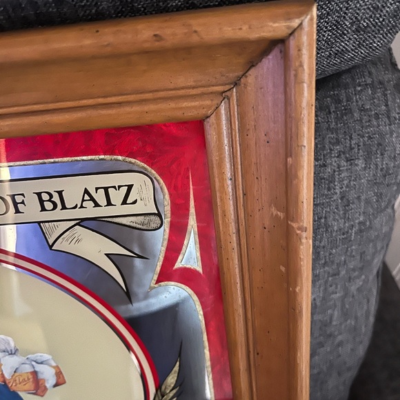 Beautiful vintage bar beer mirror; Blatz/Milwaukee,very-good cond; pick up 44134 - Picture 9 of 15